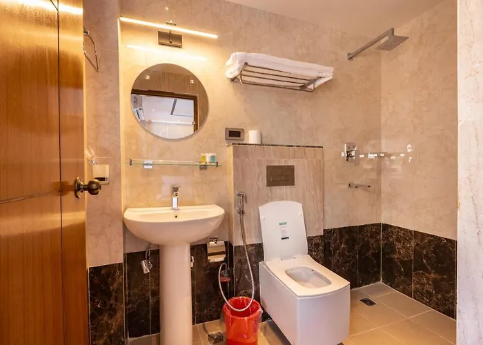 Ananta Hotel