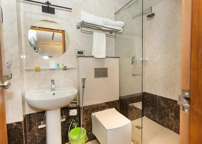 Ananta Hotel 3*